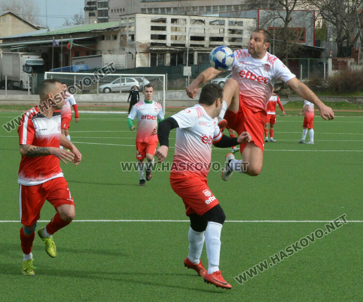 Емил Ангелов донесе победата на ОФК “Хасково“ в местното дерби на областната група