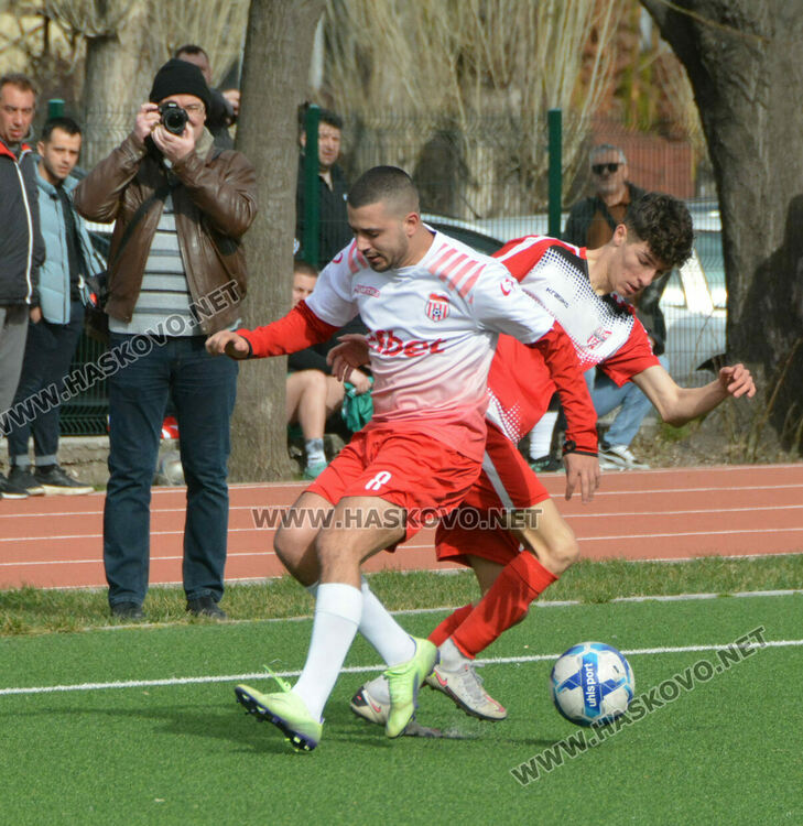 Емил Ангелов донесе победата на ОФК “Хасково“ в местното дерби на областната група