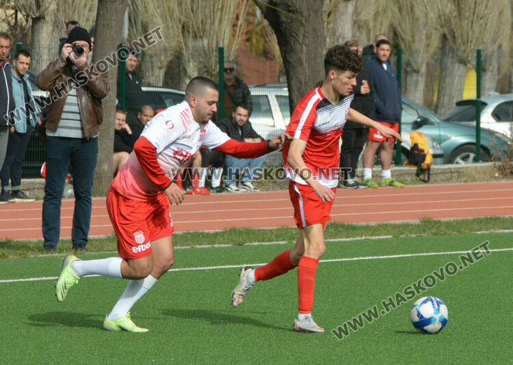 Емил Ангелов донесе победата на ОФК “Хасково“ в местното дерби на областната група