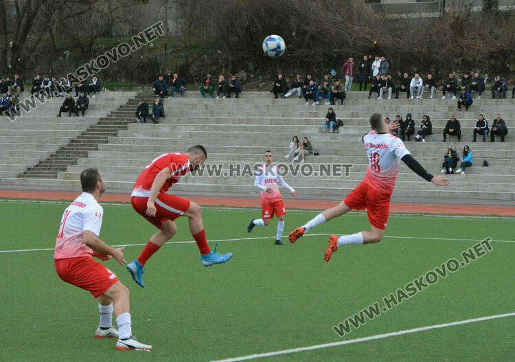 Емил Ангелов донесе победата на ОФК “Хасково“ в местното дерби на областната група