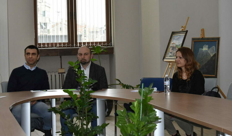 Проведоха консултации за предстоящите избори в Асеновград