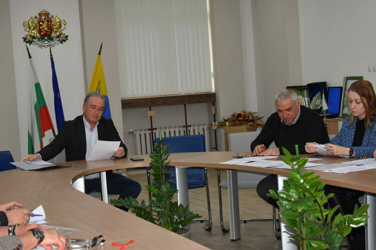 Проведоха консултации за предстоящите избори в Асеновград