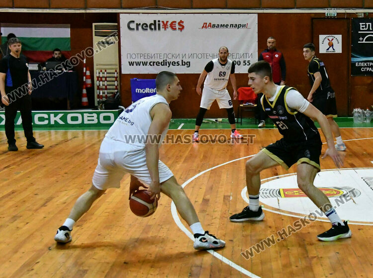 Баскетболистите на Хасково победиха &bdquo;Академик&ldquo; със 112:90