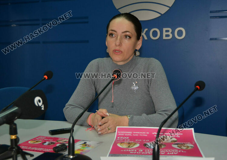 Безплатни обучения на деца по балет, фолклор, вокал и съвременни танци 