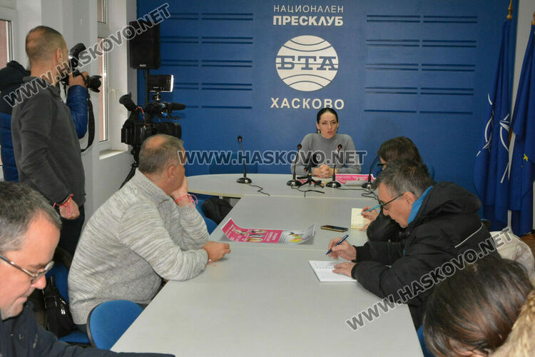 Безплатни обучения на деца по балет, фолклор, вокал и съвременни танци 