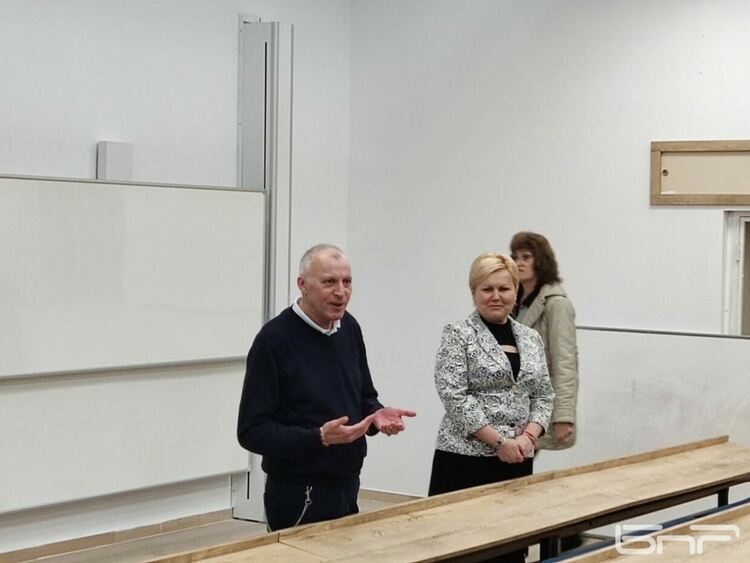 Ден на отворени врати в ЮЗУ „Неофит Рилски“