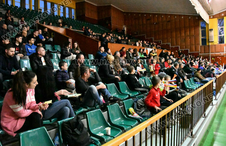 Баскетболистите на Хасково победиха &bdquo;Академик&ldquo; със 112:90