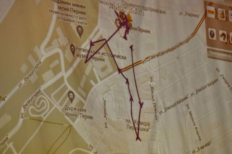 Безплатни устройства за проследяване получиха родители на деца и младежи със специални образователни потребности в община Перник