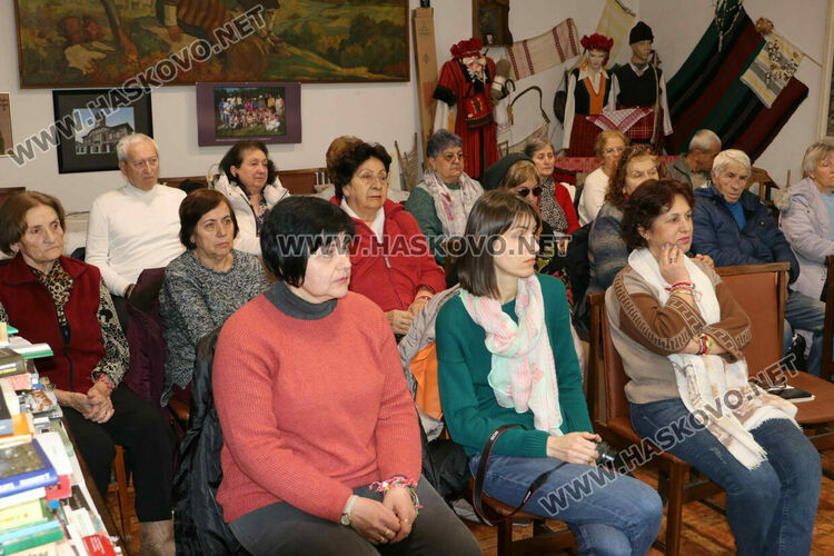 Отбелязаха 90 г. от рождението на Димо Хаджиев в Тракийското дружество