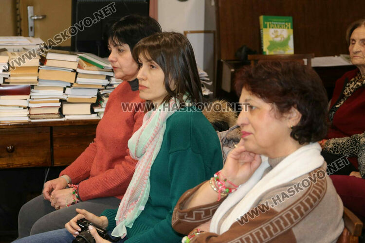 Отбелязаха 90 г. от рождението на Димо Хаджиев в Тракийското дружество