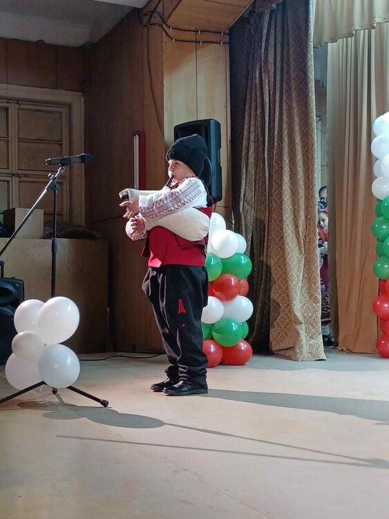 „Шандор Петьофи“ с внушителен концерт за България