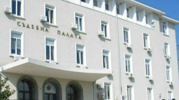 Оставиха в ареста в Стара Загора ученика-трафикант от Млечино