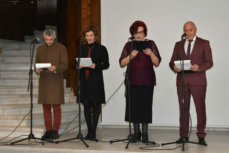 Асеновград отпразнува 145-тата годишнина от Освобождението на България (снимки)