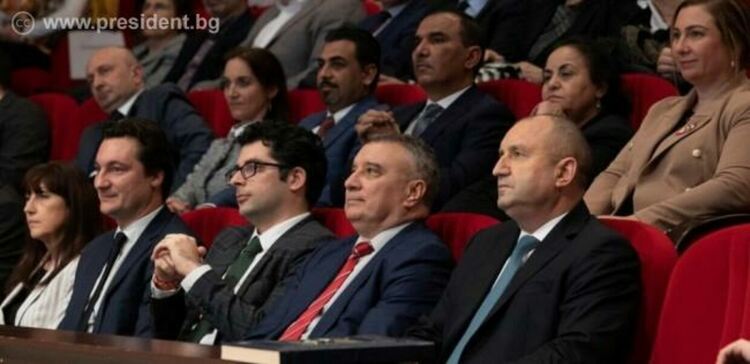 Хасковлийката Радина Бодурова с приз „Студент на годината“ от президента