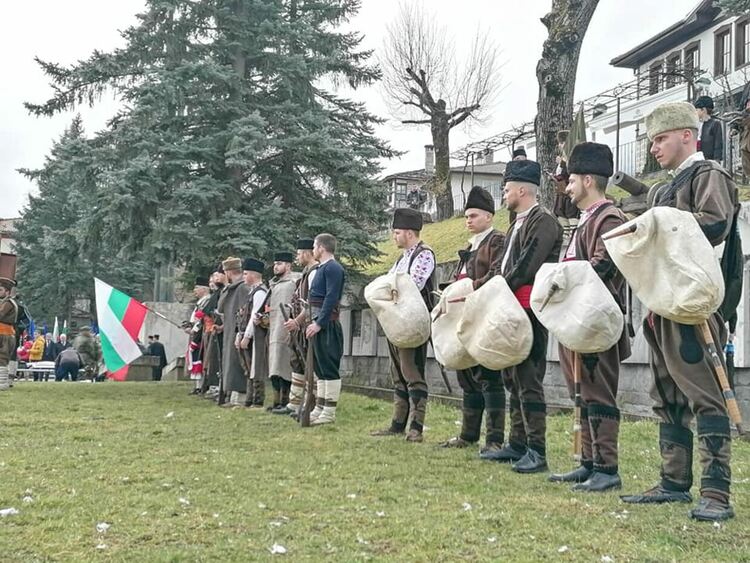 СМОЛЯН ТЪРЖЕСТВЕНО ОТБЕЛЯЗА 145 ГОДИНИ ОТ СВЕЩЕНАТА БЪЛГАРСКА СВОБОДА