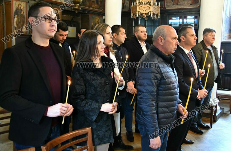  Делян Добрев: ГЕРБ знае как да се справи с инфлацията и обедняването на хората  