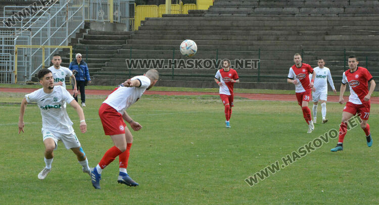 &bdquo;Саяна Хасково&ldquo; победи &bdquo;Родопа&ldquo; с 4:0