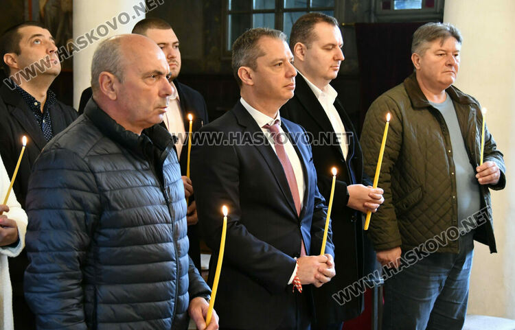  Делян Добрев: ГЕРБ знае как да се справи с инфлацията и обедняването на хората  