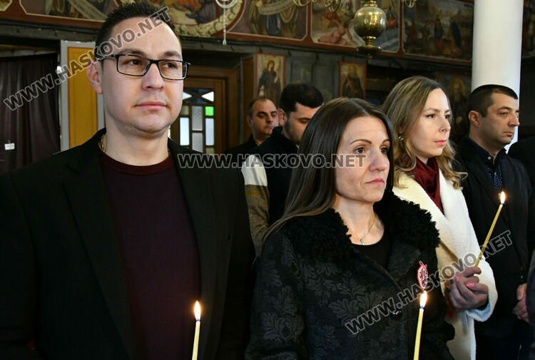  Делян Добрев: ГЕРБ знае как да се справи с инфлацията и обедняването на хората  