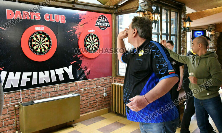В Хасково се проведе първи турнир по дартс