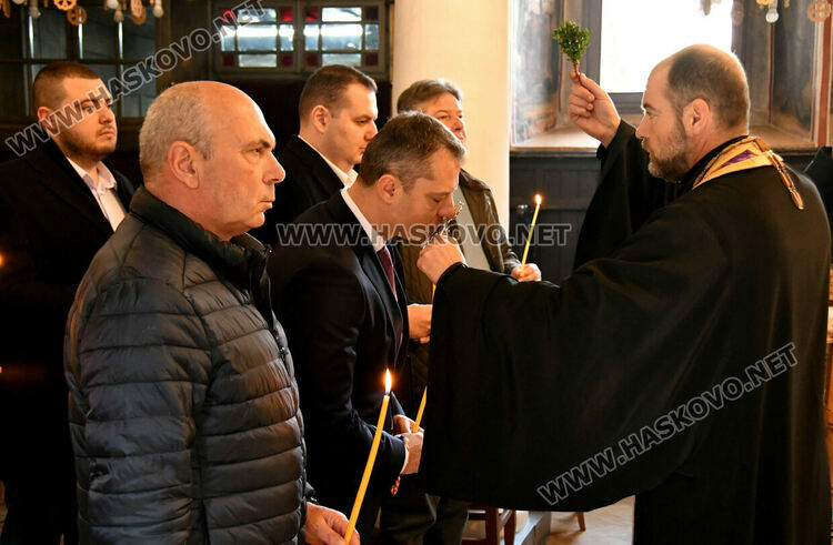  Делян Добрев: ГЕРБ знае как да се справи с инфлацията и обедняването на хората  