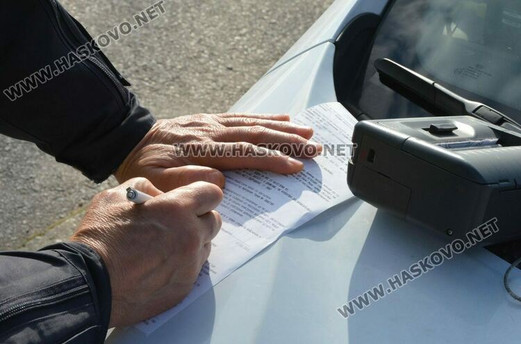 Акция за колани в Хасковско: Глобиха водач при излизане от КАТ