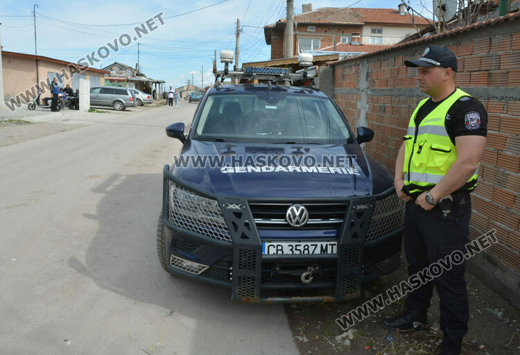 Жандармерията затвори кв. „Република“ от три страни