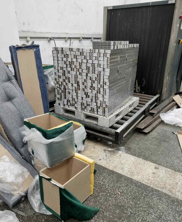 снимик: Агенция "Митници"