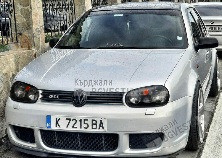 Младеж със скромни възможности но голямо сърце предложи любимия си Голф на абитуриент в нужда