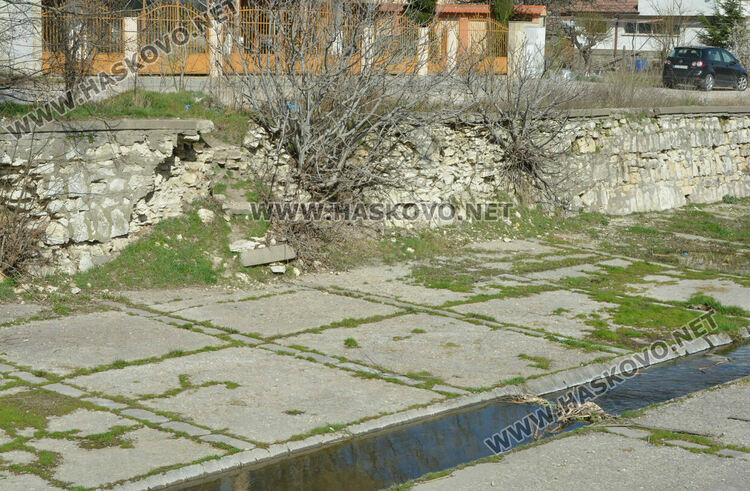 Ремонтите по пропадналото корито на р.Хасковска приключват до края на годината