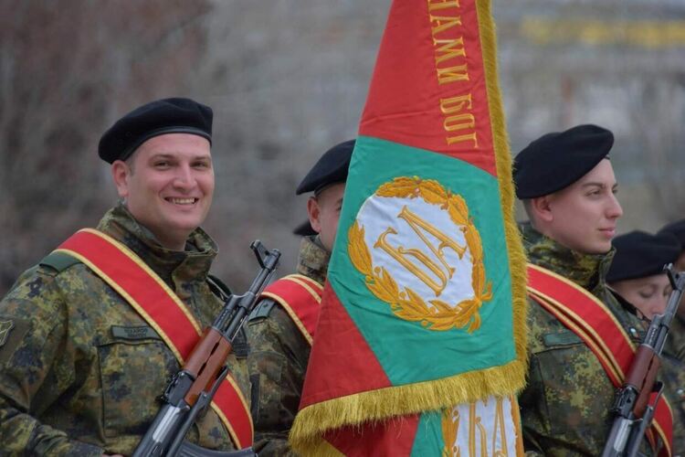 Кметът на Асеновград към военнослужещите: Благодаря Ви, че с достойнство защитавате родината 