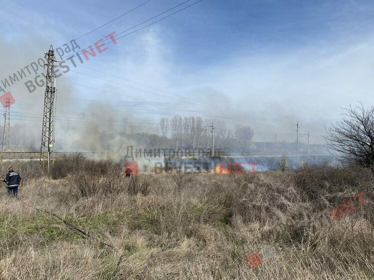 Пожар избухна край Димитровград