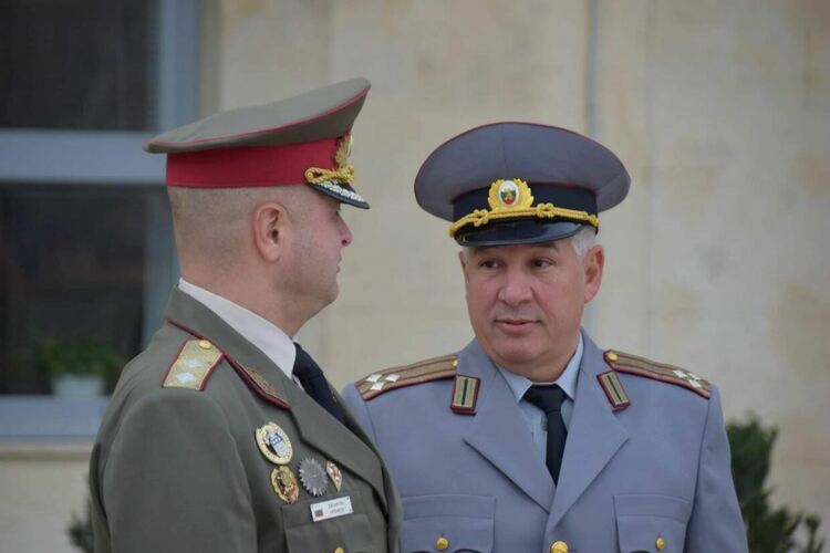 Кметът на Асеновград към военнослужещите: Благодаря Ви, че с достойнство защитавате родината 