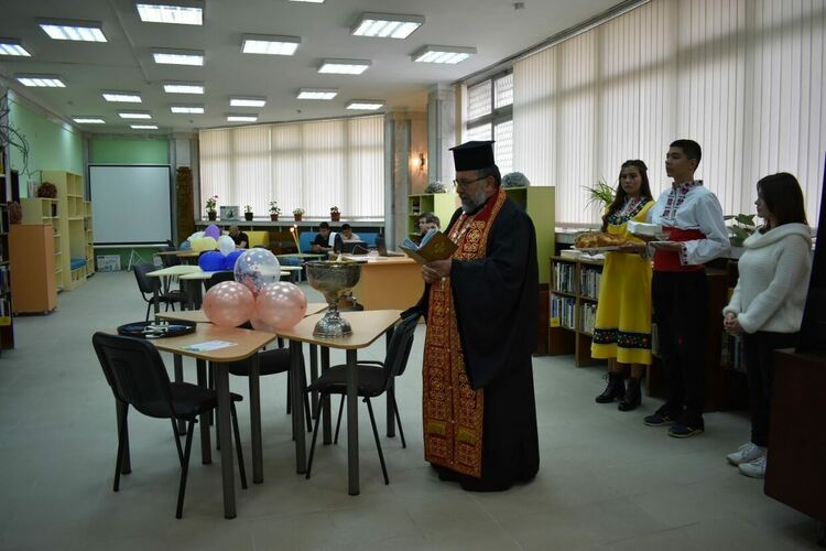 Откриха новата тийн зона в ГБ "Паисий Хилендарски" (снимки)