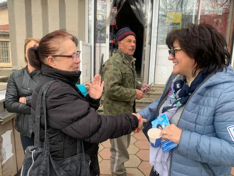 Цвета Караянчева към хората в Аврен и Девисилово: Вие сте истинския барометър за настроенията в обществото!