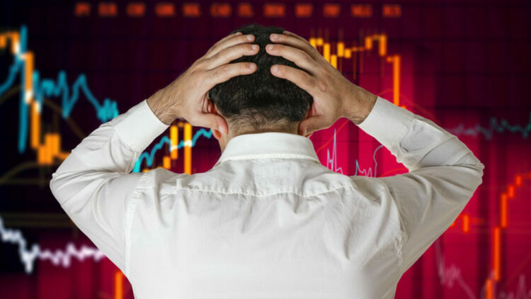 Πъpви eфeĸти oт фaлитa нa двeтe aмepиĸaнcĸи бaнĸи - индeĸcитe нa фoндoвитe бopcи в Eвpoпa "пoтънaxa"