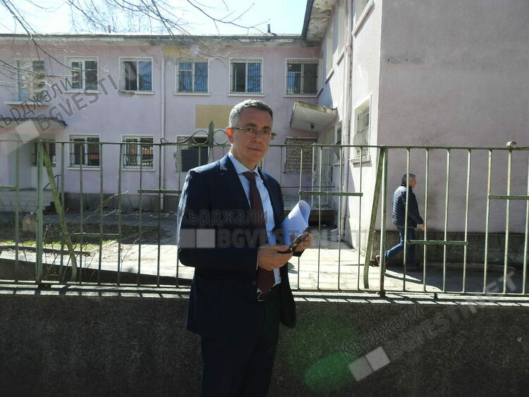 Община Кърджали решава окончателно проблема с местата в ясли и детски градини,гарантирано  е и едносменното обучение в училищата