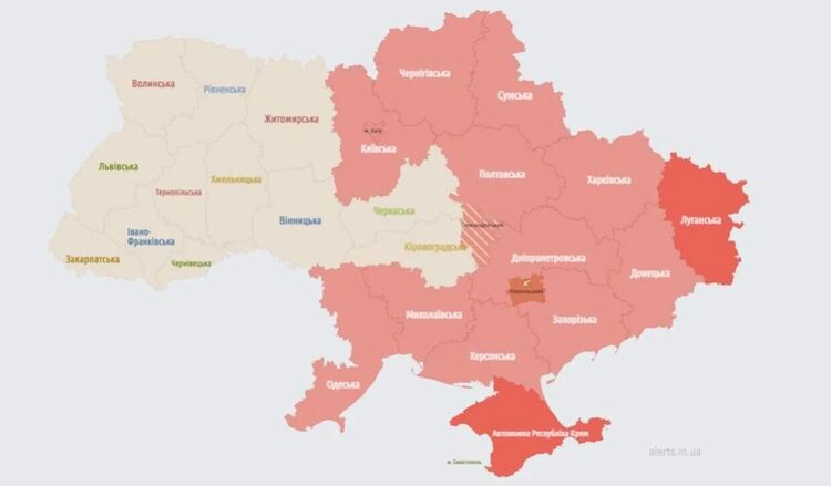 Въздушна тревога в Украйна