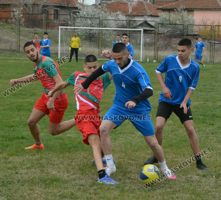 Футболен турнир между ПГДС и ПМГ за патронния празник на „Цар Иван Асен II“