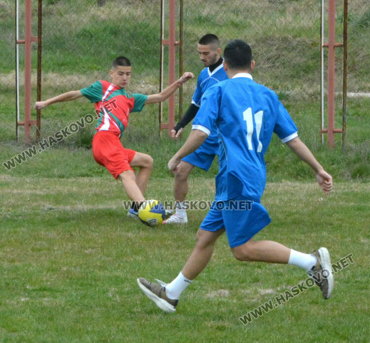 Футболен турнир между ПГДС и ПМГ за патронния празник на „Цар Иван Асен II“