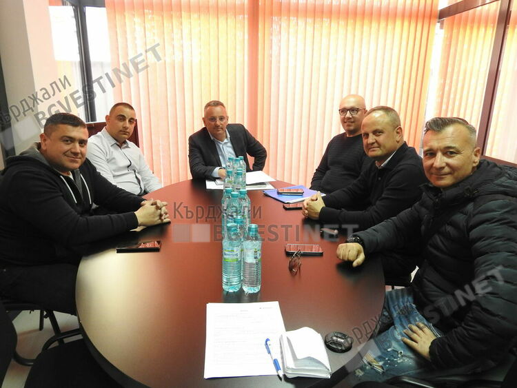 Поредица от срещи за решаване проблемите на строителните предприемачи инициира Камарата на строителите в Кърджали