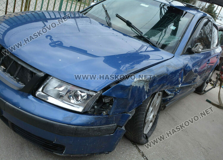 Шофьор на Фолксваген избяга след катастрофа в Хасково