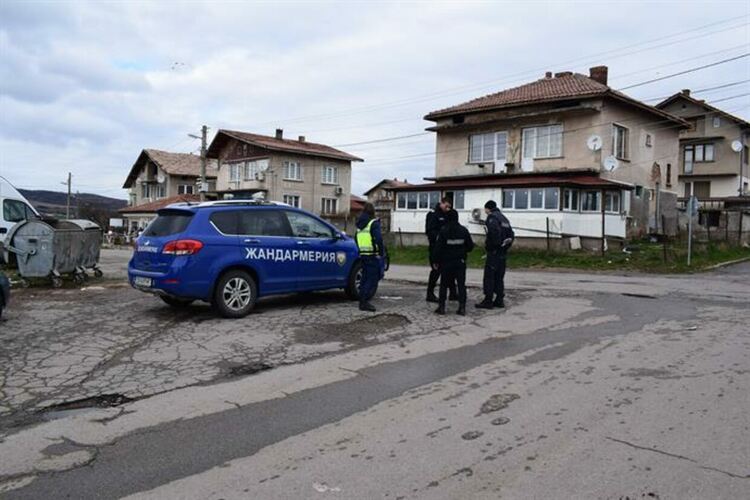 Специализирана полицейска операция се провежда в Пернишка област