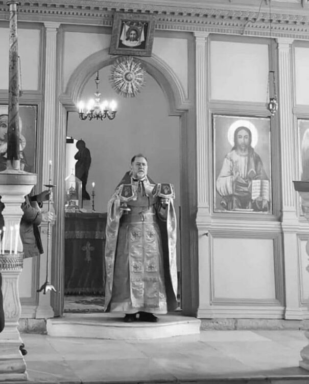 отец Александър Чъкърък