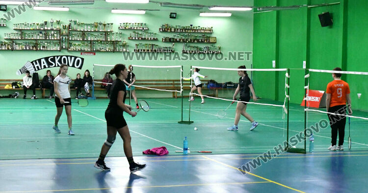  Хасково домакинства на кръг от  бадминтон веригата „Млади таланти“