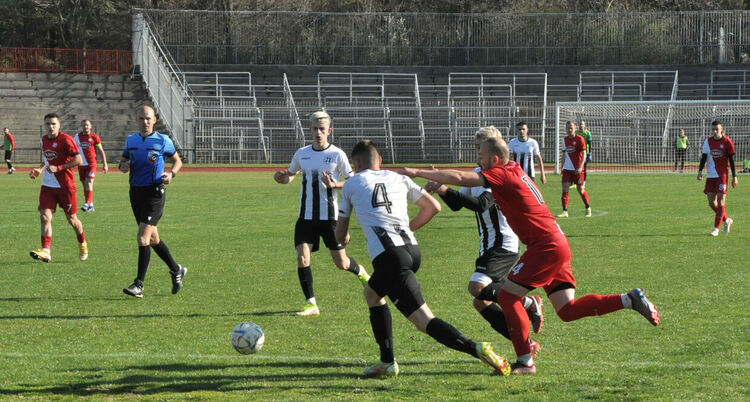 „Саяна Хасково“ надигра „Локомотив“-Пловдив"2 