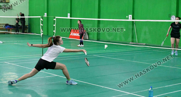  Хасково домакинства на кръг от  бадминтон веригата „Млади таланти“