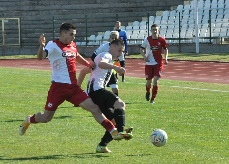 „Саяна Хасково“ надигра „Локомотив“-Пловдив"2 