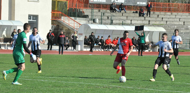 „Саяна Хасково“ надигра „Локомотив“-Пловдив"2 