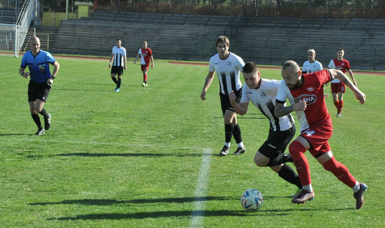 „Саяна Хасково“ надигра „Локомотив“-Пловдив"2 